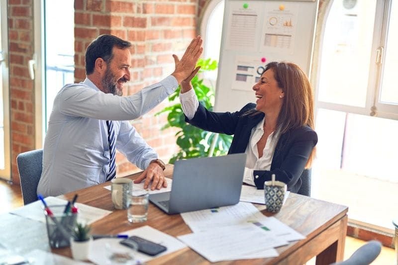 Apoio administrativo a colaboradores de empresas